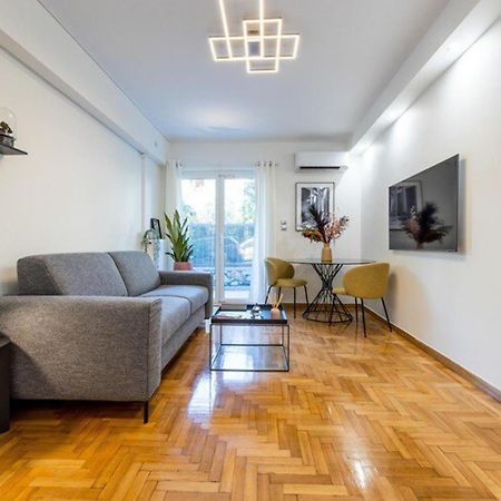 Bright And Stylish Apartment In Palaio Faliro Athena Bagian luar foto